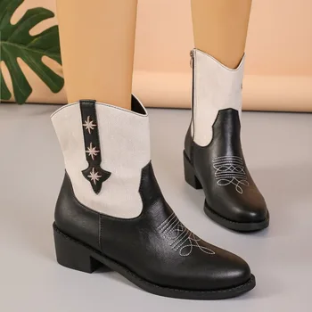 Ковбойские полусапожки для женщин, модные ковбойские ботинки в западном стиле, женская повседневная обувь с квадратным носком с вышивкой