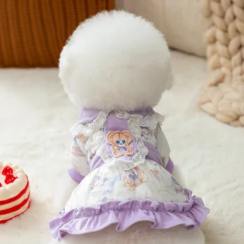 Фиолетовое платье для домашних животных с героями мультфильмов, зимнюю утолщенную теплую одежду для собак, платье принцессы с милым маленьким щенком, благородную одежду Тедди